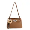 2026 Otoño Simple Nuevo de Alto Valor Moderno Bolso de Mano con Correa al Hombro para Mujer de Nicho Elegante Individual Bolso Cruzado para Mujer