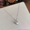 Conjunto de Collar y Pendientes de Moda con Lazo y Perlas, Estilo Suave y Lujoso, Pendientes Irregulares para Mujer, Elegancia de Alta Gama