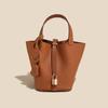 Bolso Personalizado Verano Mujer 2024 Cuero Vacuno Primera Capa Bolso Cesta de Verduras Clásico Versátil Estilo Caliente Bandolera de Cuero Genuino Bolso Bucket