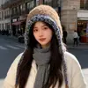 Sombrero de Felpa con Borlas Estilo Coreano para Mujer, Sombrero Lei Feng de Bloques de Color para Otoño e Invierno que Protege las Orejas y Cubre la Cabeza, Gorro de Punto Cálido para Adelgazar la Cara