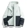Chaqueta negra para hombre y mujer, nuevo modelo otoño e invierno 2026, chaqueta de montaña tres en uno para parejas, para personas petite