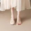 Zapatos de salón bajos de punta redonda estilo francés para mujer, nueva moda 2026, adecuados para uso en exteriores, estilo de hadas, para combinar con faldas, zapatos Mary Jane con lazo