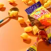Aishang Mimi Sabor Cangrejo Grano Snack Popular de Internet Sabor Cangrejo Grano Snack Infantil Bolsa de Regalo Papas Fritas Alimentos Inflados Venta al por Mayor