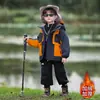 Chaqueta acolchada para exteriores de otoño e invierno para niños Tres en uno Ropa de forro polar engrosada de otoño Chaqueta a prueba de viento y tres pruebas