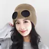 Gorro de Punto Cálido con Forro de Polar para Exteriores de Invierno para Hombres y Mujeres Gafas de Piloto a Prueba de Viento Suéter de Esquí Gorro de Lana Transfronterizo
