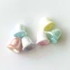 Pendientes de campana pequeña con degradado de dos colores UV coloridos, cadena para teléfono móvil, material de pegamento en crema, bonitos accesorios de joyería, cuentas sueltas