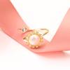 Anillo de estilo coreano con margaritas doradas y perlas naturales, elegante y dulce, chapado en oro de 14 quilates, ajustable, para dieta, para mujer.