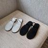 Medias Zapatillas Abiertas para Mujer 2026 Verano Nuevo Estilo Malla Hueca Negra Transpirables Sandalias Planas de Punta Redonda para Uso en Exteriores