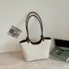 Bolsa Tote de Cuero Suave de Gran Capacidad 2026 Bolso de Moda Simple de Lujo Ligero Bolso de Mano Nuevo Bolso Versátil para Viajes Diarios para Mujer Hombro Único