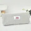 Estilo Japonés Simple Portátil Cuadros Ins Lindo Triangular Estuche para Lápices para Estudiantes de Primaria y Secundaria Compacto Creativo Bolsa de Almacenamiento para Papelería