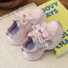 Zapatos Chunky para Niños Zapatos Deportivos Gruesos para Niñas Invierno 2026 Nuevo Estilo Zapatos de Algodón con Felpa Zapatos Cálidos Impermeables para Correr