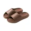 Zapatillas de Verano Estilo Nuevo, Suela Gruesa, Suela Suave, Uso en Casa, Zapatillas Antideslizantes para Baño de Casa de Pareja, Zapatillas de Exterior para Hombre, Venta al por Mayor
