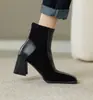 Botas de Cano Curto Quadradas Retrô com Salto Grosso para Mulheres, Design Color Block Estilo Francês, Zíper nas Costas, Botas Simples de Salto Alto para o Dia a Dia