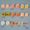 Bolsa de material para flores artificiales Una caja de flores con flores Horquilla para el cabello Xunpu flor Tocado de minoría étnica para hacer sombreros y pantuflas decoración