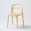 Silla de plástico estilo nórdico con respaldo engrosado, silla de comedor apilable simple para balcón exterior para espacios pequeños