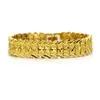 Pulseira de relógio masculina hip-hop europeu e americano totalmente cravejada de diamantes banhada a ouro a vácuo 18K pulseira dominante pulseira joia uma geração de cabelo