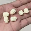 Contas Espaçadoras Pequenas em Forma de Coração com Frutas de Marfim Esculpido, Contas Esculpidas com Pó de Concha DIY Pulseira Colar Acessórios de Joia Atacado