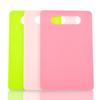 Tábua de corte de plástico candy color pequena tábua de corte de frutas tábua de corte de suplemento alimentar infantil PP placa pegajosa placa de corte