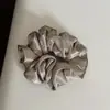 Goma para el pelo de tela con lazo de satén, con un tacto de alta gama, diadema simple y única para recoger el pelo, nuevo accesorio para el cabello
