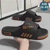 Novas Chinelos Masculinos 2025 Verão Uso Externo Esportivos Tendência Resistente ao Desgaste Fundo Grosso Antiderrapante Sandálias de Casa