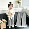 Pantalones de Otoño Nuevos 2026 para Niñas Pequeñas Elegantes Pantalones Acampanados de Lunares para Bebé Niña Lazo Casuales de Exterior Largos