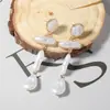 Moda Europea y Americana Exagerado Barroco Irregular Perla de Imitación Elegante Versátil Largo Banquete Fiesta Pendientes para Mujer