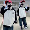 Ropa para Niños Ropa de Otoño para Niños Nueva Sudadera de Dibujos Animados con Cuello Redondo Tallas Mediana y Grande Ropa Básica Suelta y Bonita para Niños Primavera y Otoño 2025