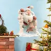 BRUP Calcomanía de Ventana de Pared Rota Navideña de Dibujos Animados Papá Noel Reno Saliendo de la Pared Escena de Nieve Calcomanía Decorativa BR2385C