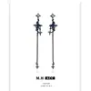 Brincos de Franja Estrela do Abismo Estrela de Quatro Pontas para Mulheres Design Original Estilo Escuro Único Luxo Leve Sensação de Alto Padrão Ornamentos de Orelha com Pino de Prata
