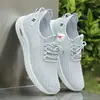 Zapatos Casuales Ligeros de Malla Transpirable sin Cordones para Verano con Suelas Elásticas Suaves, Tenis de Malla Única, Zapatos de Viaje, Antideslizantes y Ligeros