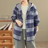 Chaqueta Casual Holgada Estilo Camisa Engrosada con Capucha de Color Bloqueado a Cuadros de Franela para Mujer, Exportación Coreana y Japonesa, Otoño e Invierno 2026
