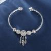 Pulsera Atrapasueños Plateada para Mujer Joven Moderna Versátil Estilo Mori Abierta Fresca Elegante ins Joyería de Mano Plateada al por Mayor