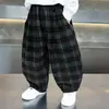 Pantalones para Niños 2026 Otoño Nueva Llegada Estilo Coreano para Niños Moda Pierna Curva Pantalones a Cuadros Primavera y Otoño Casual Pierna Ancha Pantalones Largos