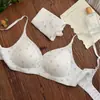 YAG6886 Sujetador estilo coreano con estampado floral, sin aros y con tirantes ajustables, conjunto de sujetador con copas fijas
