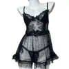 Sexy Camisola de Noche tipo Hada Estilo Francés Hombros Descubiertos de Encaje con Escote en V Profundo, Malla Transparente, Lunares y Conjunto de Atar