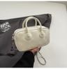 Bolso Bowling de Alta Gama Super Popular para Mujeres Primavera y Verano 2025 Nuevo Diseño Retro Nicho Bolso Almohada Cruzado de Moda