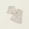 Conjunto de Verano para Niñas 2026 Estilo Nuevo Estampado Floral Ribete de Volantes Top sin Mangas Pantalones de Pierna Ancha Conjunto Fresco de Dos Piezas para Niños