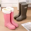 Botas de lluvia impermeables con estilo para mujer, de caña alta, antideslizantes, forradas de polar, botas de trabajo para adulto, botas de lluvia forradas de polar, botas de media caña antideslizantes, cálidas