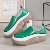 Zapatos de plataforma gruesa transfronterizos europeos y americanos, slip-ons que aumentan la altura para primavera y otoño, zapatos nuevos para mujer para uso en exteriores, venta al por mayor en tallas grandes