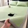 Set de Tres Piezas de Colchoneta de Seda de Hielo de Verano Bordado de Alta Gama Colchoneta Acondicionada Lavable a Máquina Dormitorio Individual Colchoneta Suave