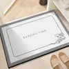 Alfombra de baño moderna simple de barro de diatomeas suave para el suelo, alfombra de puerta de baño de secado rápido antideslizante, alfombra de puerta absorbente para inodoro