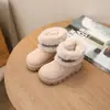 Botas de Neve para Meninas Infantil 2025 Outono e Inverno Novas Pelúcia Quente Peludas Slip-On Sapatos de Algodão Atacado Comércio Exterior