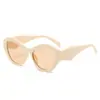 Gafas de Sol Retro Europeas y Americanas con Forma Especial y Logo Personalizado Ojo de Gato para Hombres y Mujeres, Mismo Estilo Popular en Xiaohongshu, Regalo