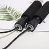 Cuerda para saltar de alambre de acero con mango de cojinete negro de plástico antideslizante y duradera para fitness, cuerda para saltar de competición para estudiantes, venta al por mayor, entrega de una sola pieza