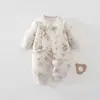 Ropa de bebé para recién nacidos, algodón puro Clase A, sin costuras, para otoño e invierno, nuevo, 40g de algodón, mameluco de mariposa, mono de manga larga para salir
