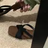¡Primer encuentro con el calzado de verano! Nuevas sandalias de gamuza de verano con tiras cruzadas, punta cuadrada y tacón bajo para mujer, estilo bosque vintage