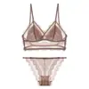 Nova lingerie de comércio exterior em U sem costas, renda, sexy, sutiã sem aro, conjunto de lingerie fino estilo francês com bojo triângulo