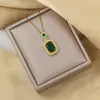 Colar para Mulheres, Simples e Moderno, Pingente de Aço Titânio Galvanizado, Design de Nicho, Luxo Discreto, Sensação de Alto Padrão, Estilo de Luxo Discreto, Corrente para Clavícula Dourada