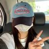 Gorra estilo ins coreano Colorblock Vintage Bordado de Letras Beige Verde Ajustable Casual Béisbol Sombrero para el Sol