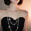 Novo Colar de Pérolas Estilo Coreano, Longo, Luxo Leve, Alto Padrão, Corrente Versátil para Suéter, Joia Elegante e Simples para Outono e Inverno